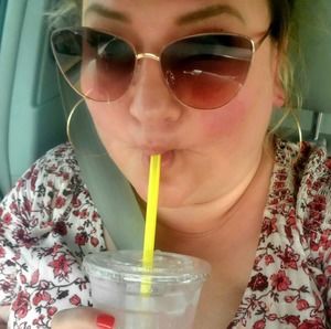 Meet your Posher, Meredith